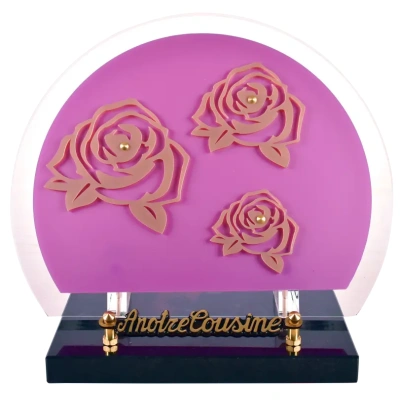 Pastel mauve roses