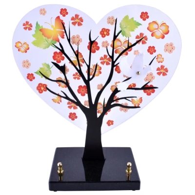 Arbre coeur décor fleuri