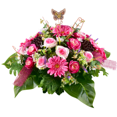 CAMELIA : ROSE EUCALYPTUS