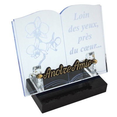 Plaque découpée - Motif Livre Gravé