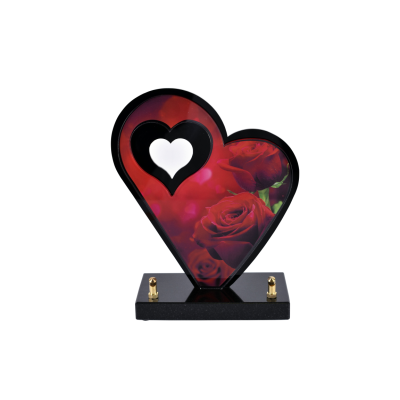 Coeur black line roses rouge